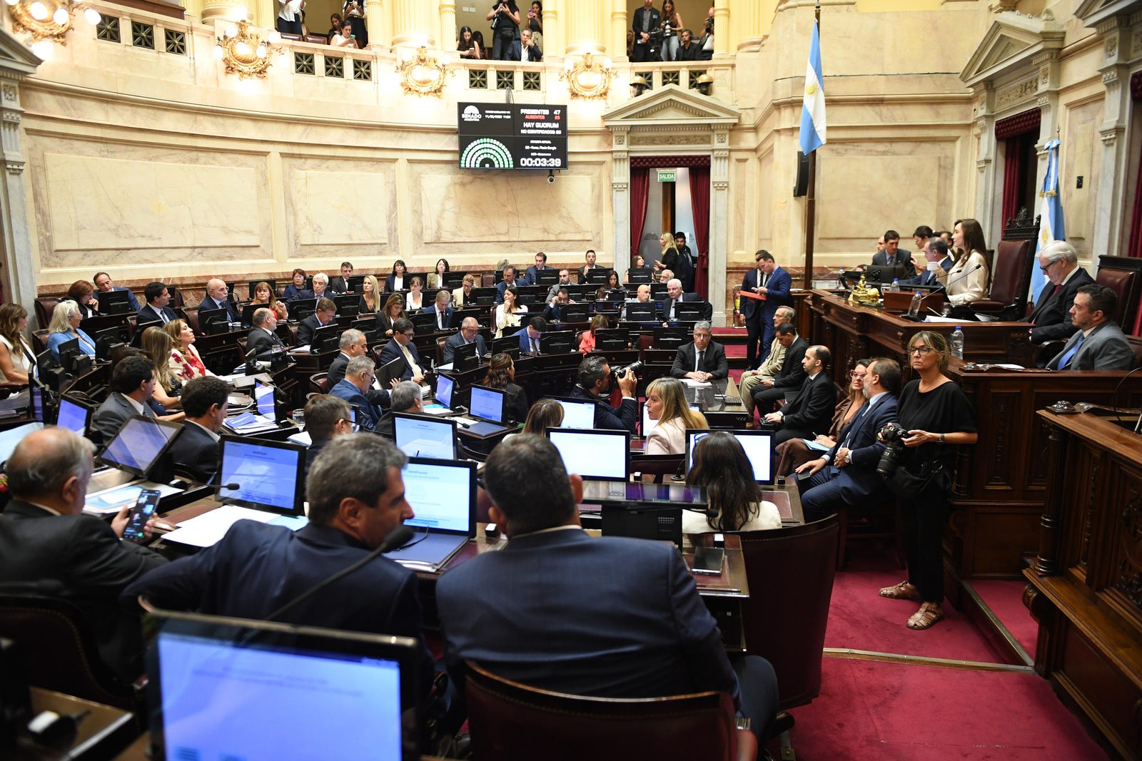Recinto del Senado durante el debate de la Modernización Laboral